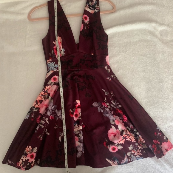 Asos watercolor skater dress - Picture 8 of 9